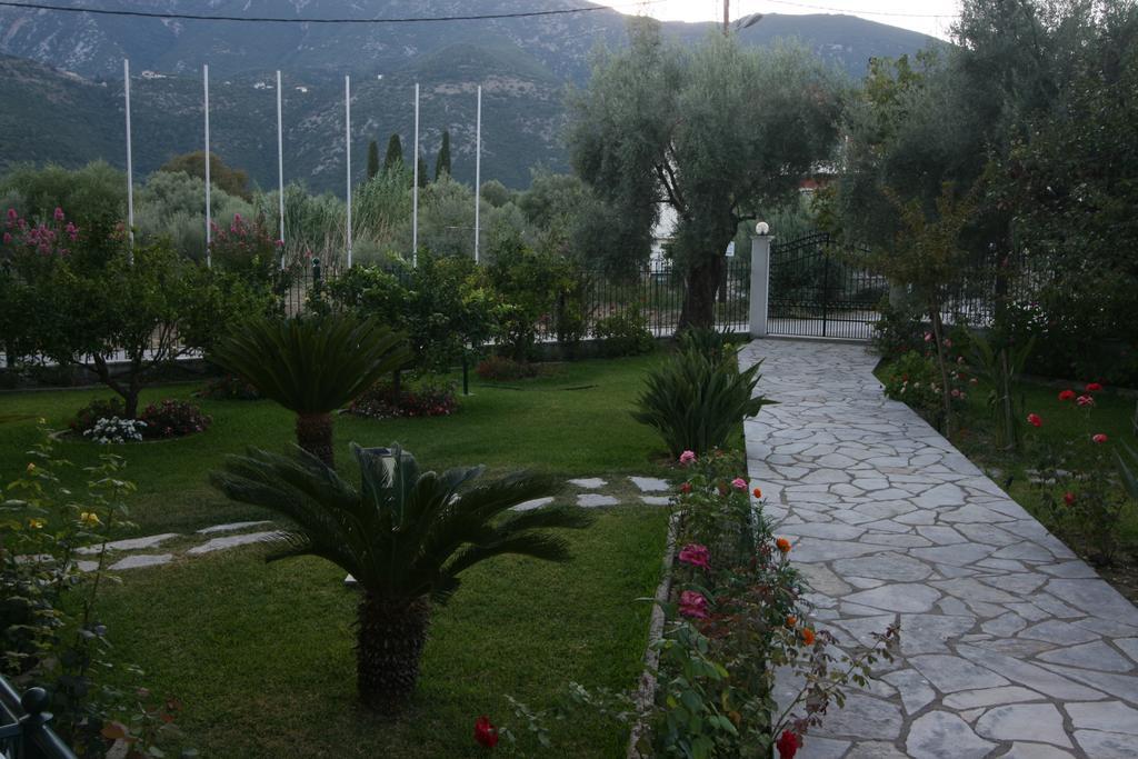 Niriton Pension Nydri  Exterior foto