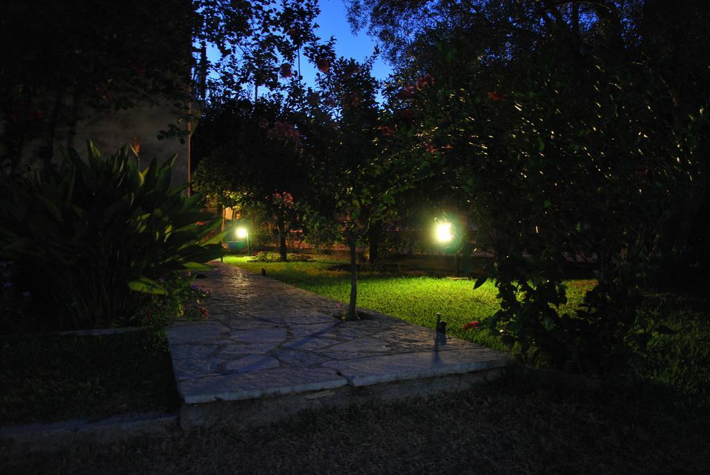 Niriton Pension Nydri  Exterior foto