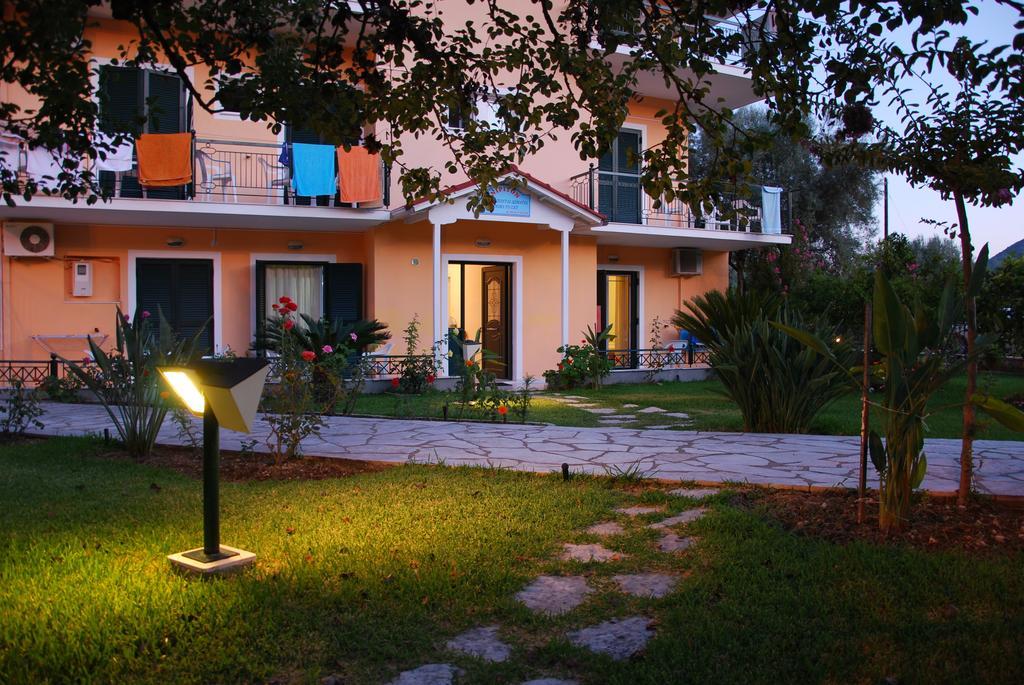Niriton Pension Nydri  Exterior foto