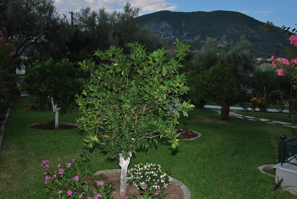 Niriton Pension Nydri  Exterior foto